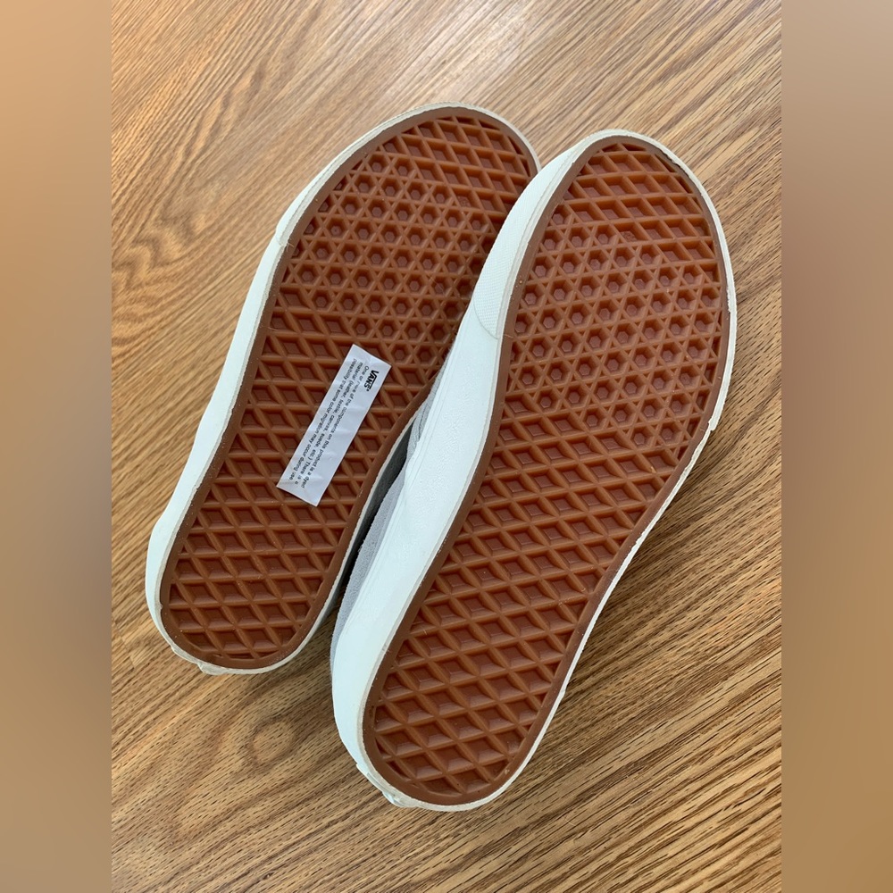 Vans Women’s Slip On Size 8 - Picture 4 of 5